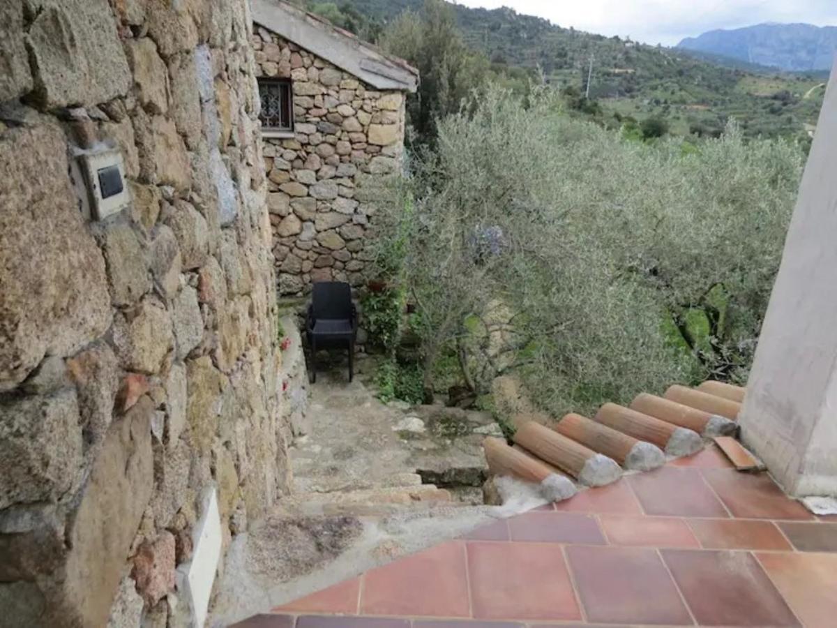 Отель Casa In Campagna Доргали Экстерьер фото